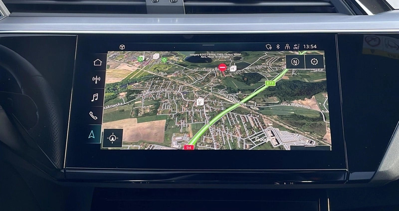 Audi e-tron cena 279900 przebieg: 11819, rok produkcji 2021 z Zelów małe 742